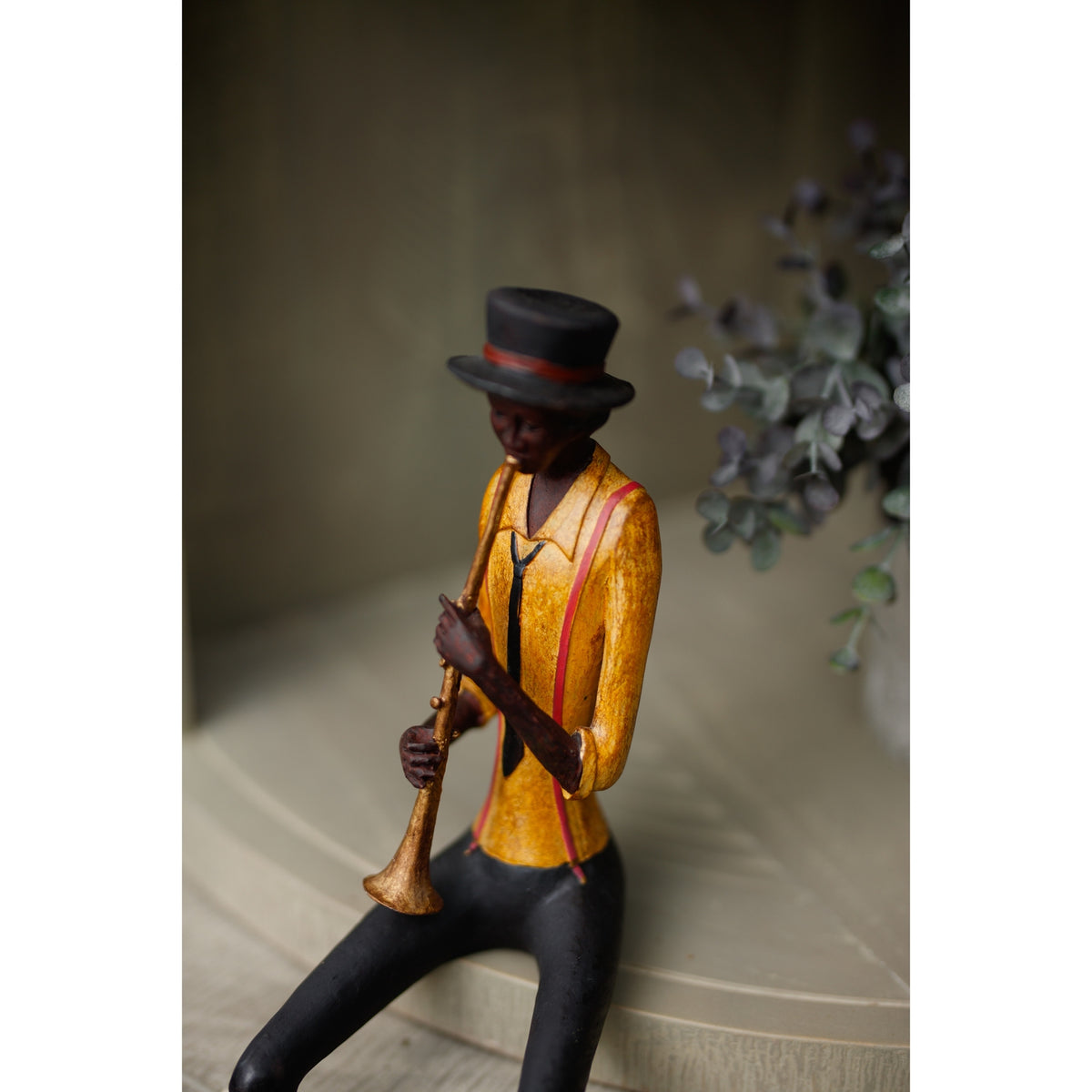 Sitting Jazz Band Trumpeter - BROWN