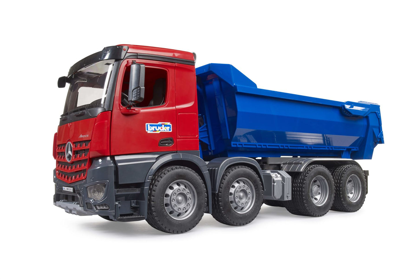 MB Arocs Halfpipe dump truck