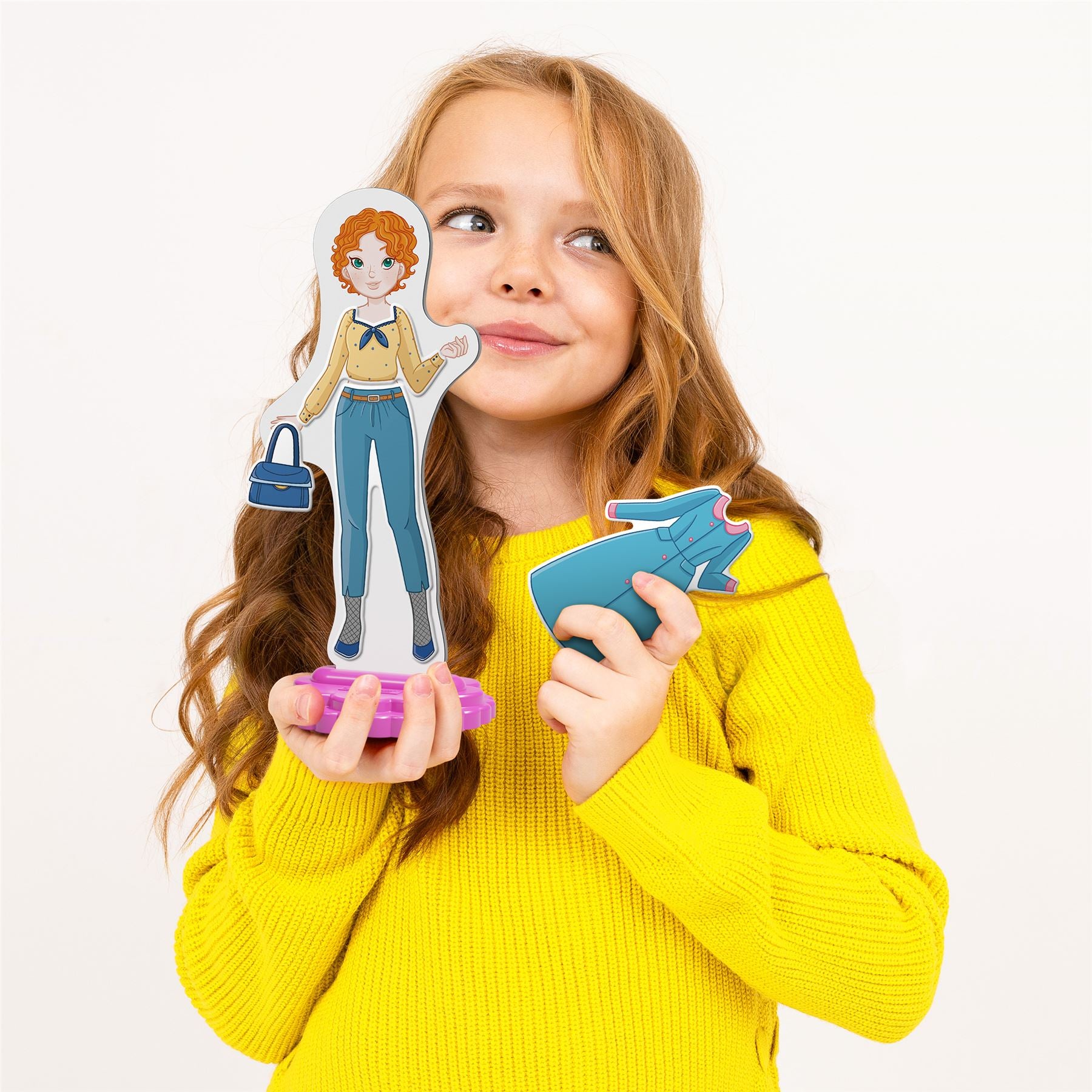 Magnetic Fashion - Maggie