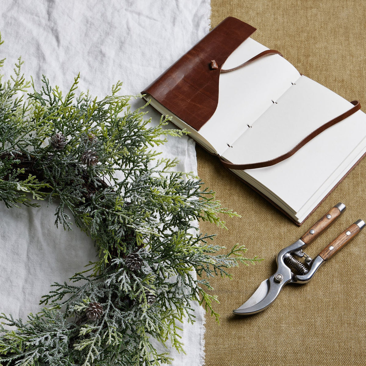 Frosted Pine Wreath With Pinecones - WHITE
