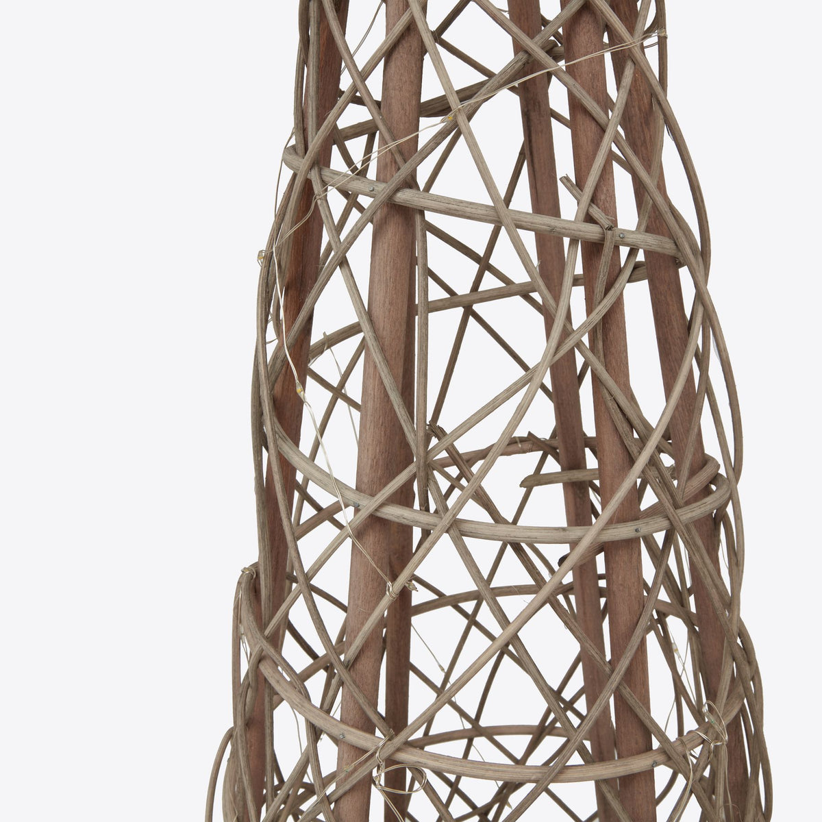 Small LED Wicker Christmas Tree With Star - BROWN