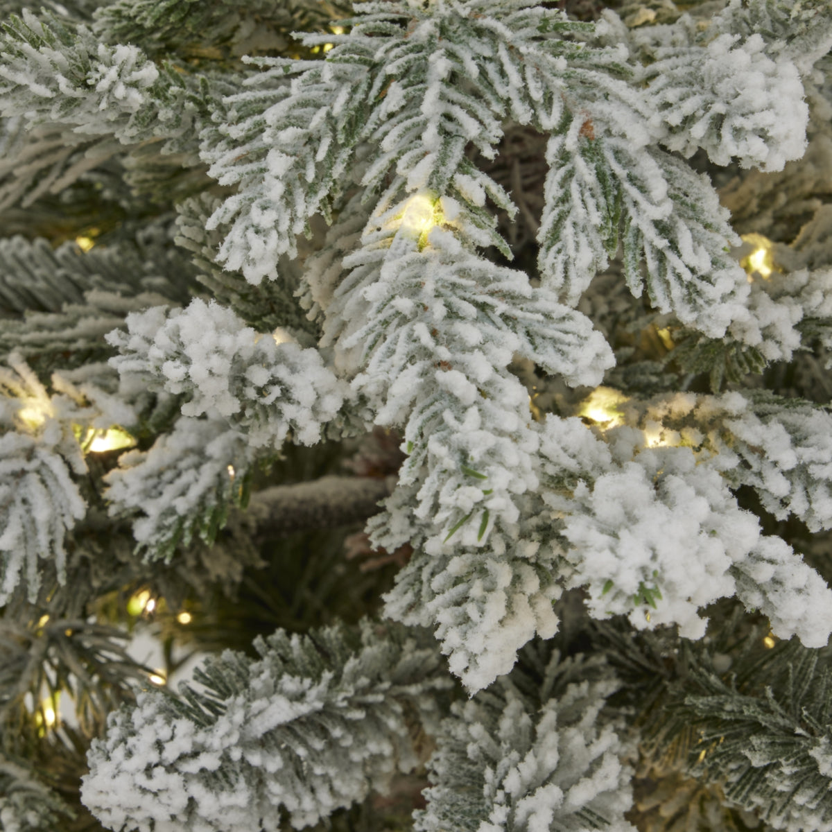 Snowy Forest Fir Pre-Lit Led 300L Christmas Tree In Pot - WHITE