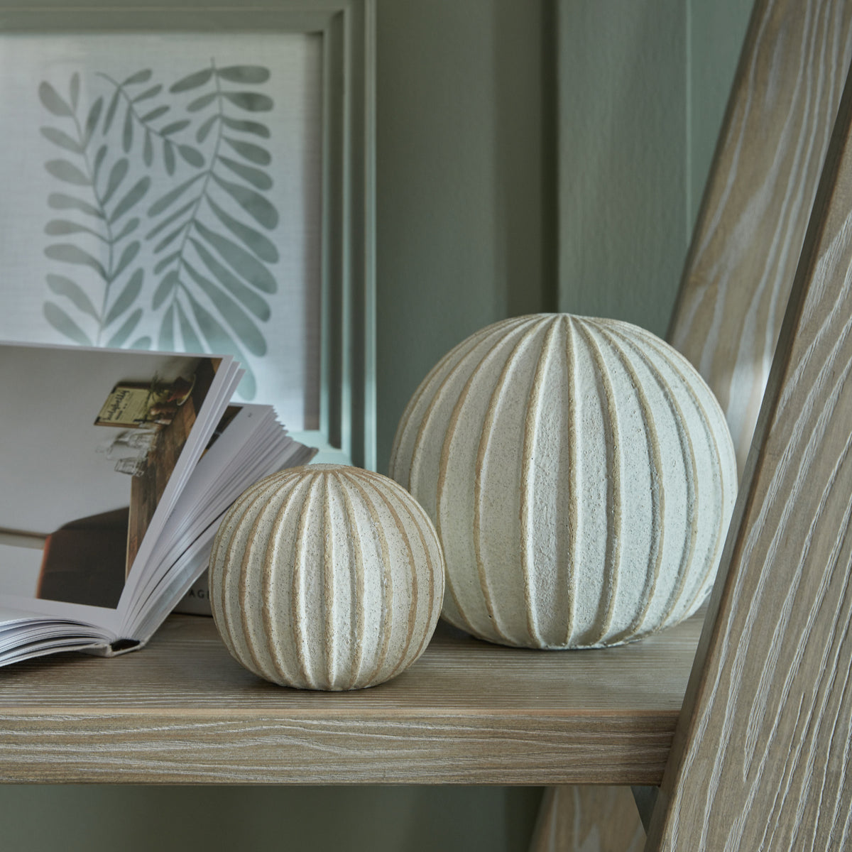 Grove Medium Decorative Ball - WHITE
