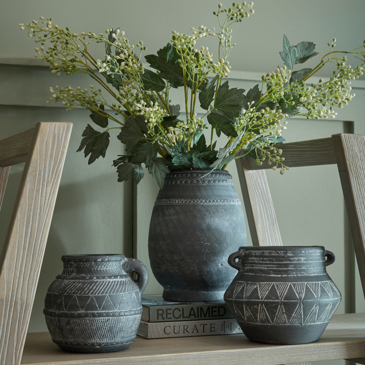 Etched Collection Vase - BLACK