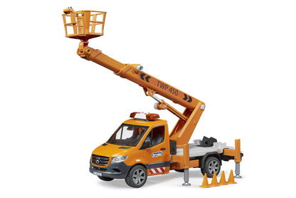 MB Sprinter with working platform and Light + Sound Module