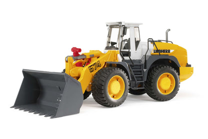 Liebherr Articulated road loader L574