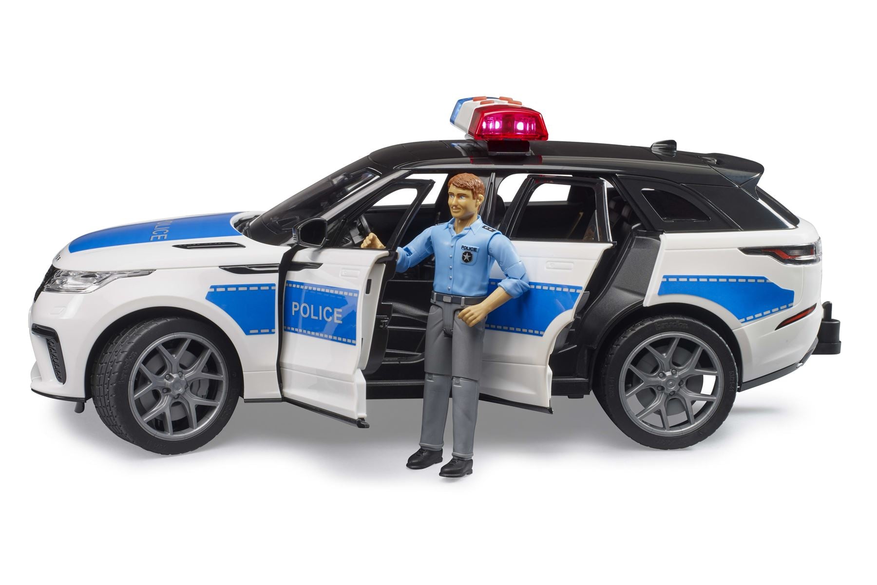 Range Rover Velar Police with policeman