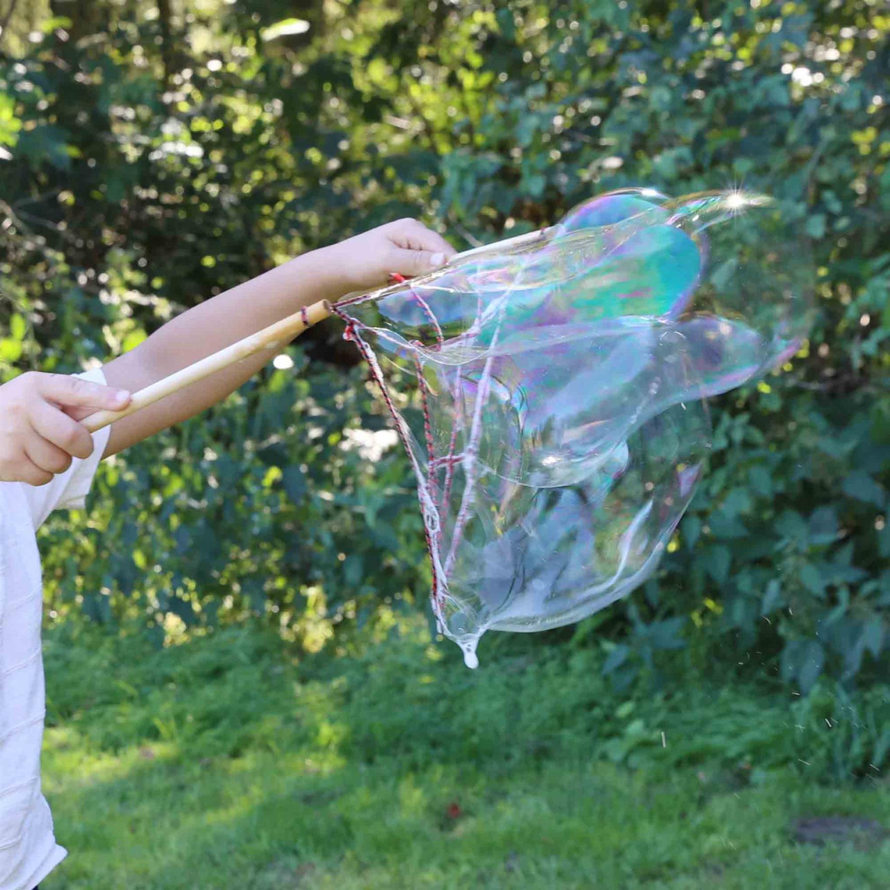 Spiderweb mega bubbles