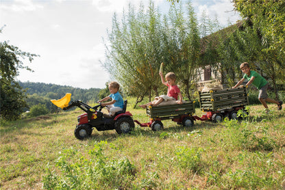 MF 8650 Tractor with Frontloader