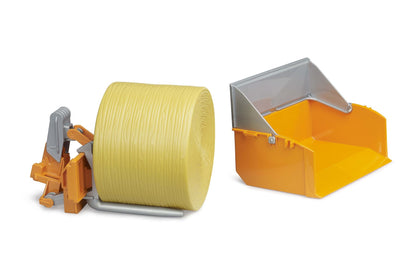 Accessory: Tractor loading box with forks + 1 round bale