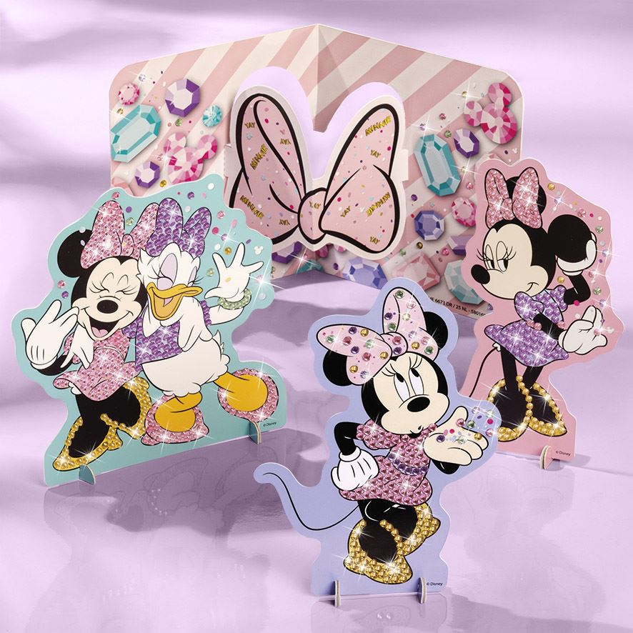 MINNIE MOUSE DIAMOND PAINTING