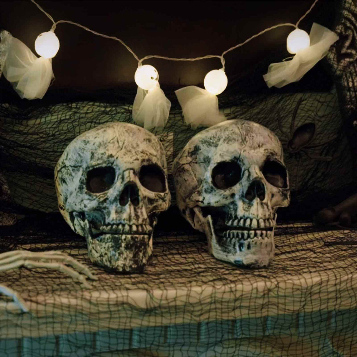 vidaXL Halloween Skull SPOOKA 2 pcs White 12 x 15 x 17.5 cm Plastic