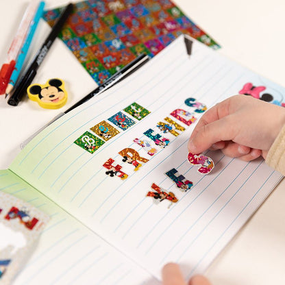 MICKEY AND FRIENDS DOODLE & HAND LETTERING SET