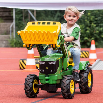 John Deere 6210R Tractor with Frontloader & Pneu Tyres