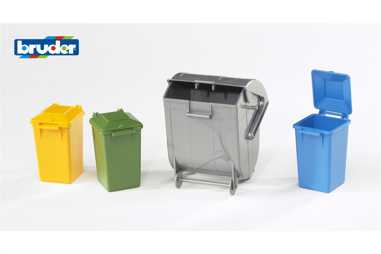 Accessories: Garbage can set (3 small, 1 large)