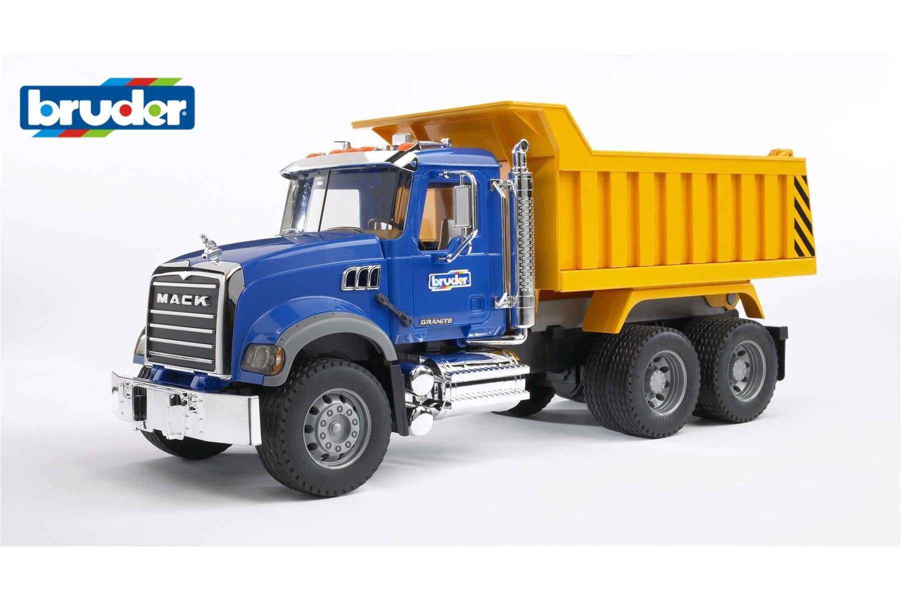 MACK Granite Tip up truck