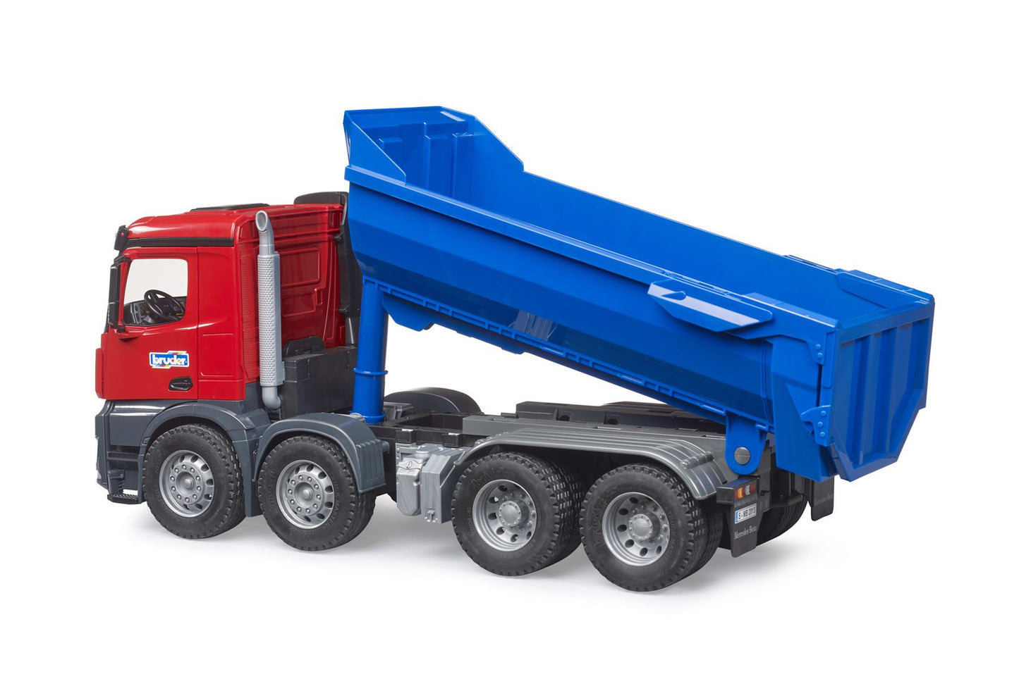 MB Arocs Halfpipe dump truck
