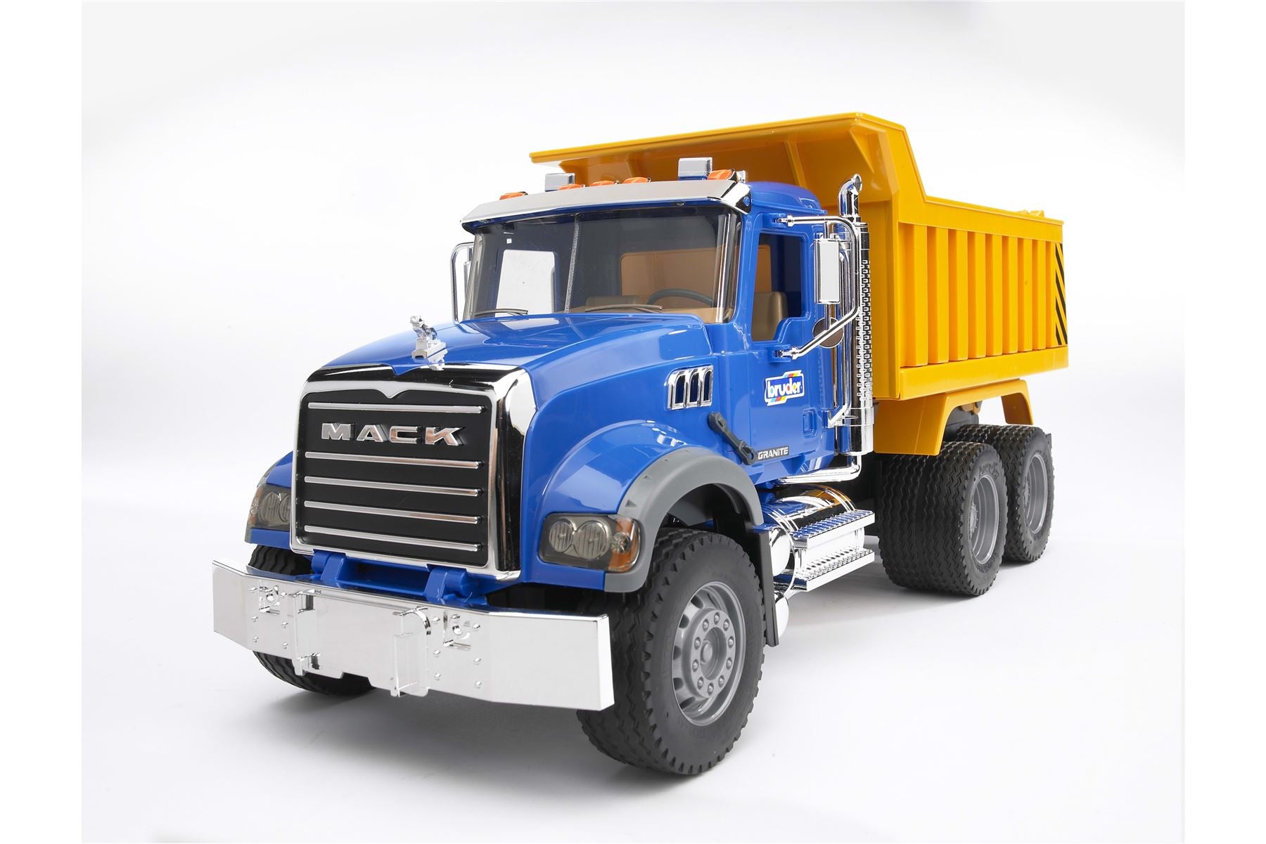 MACK Granite Tip up truck - 17135